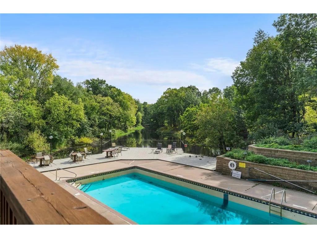 493 Sterling Street S Maplewood MN 55119 7043065 image42