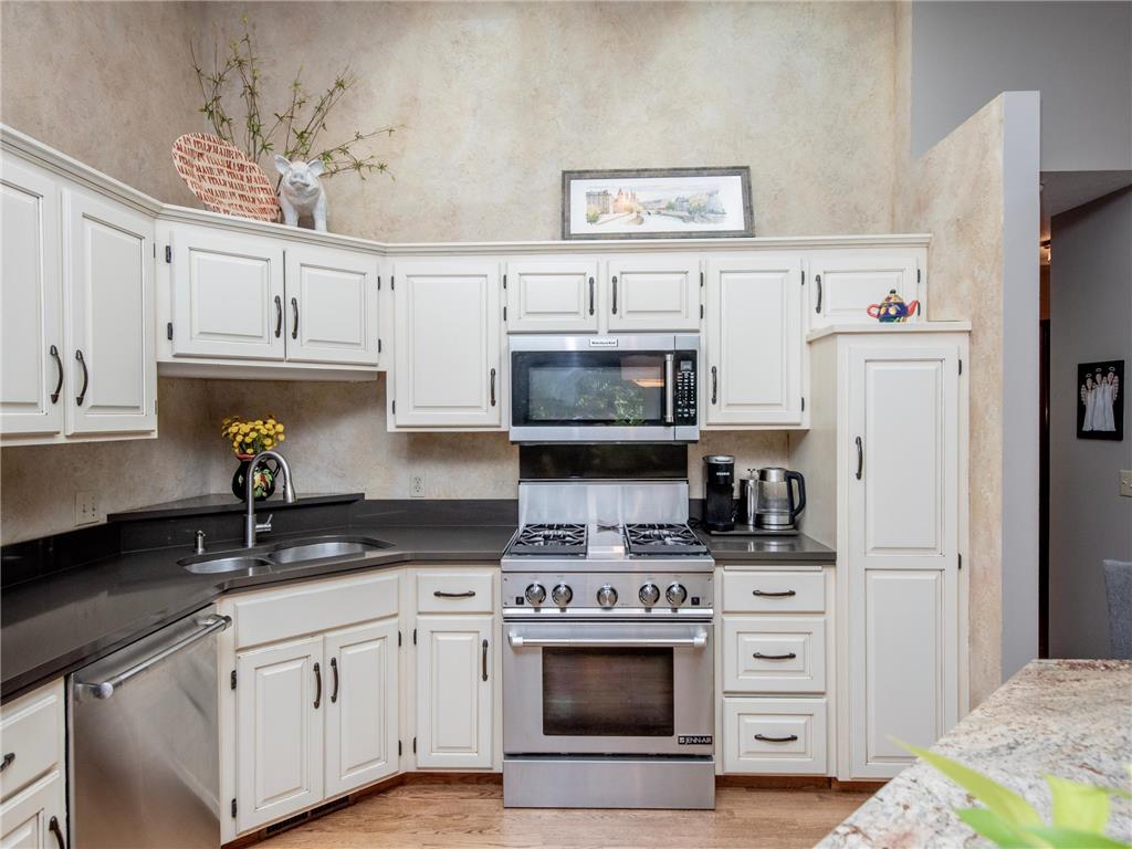 493 Sterling Street S Maplewood MN 55119 7099886 image27