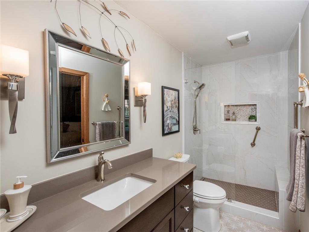 493 Sterling Street S Maplewood MN 55119 7099886 image8