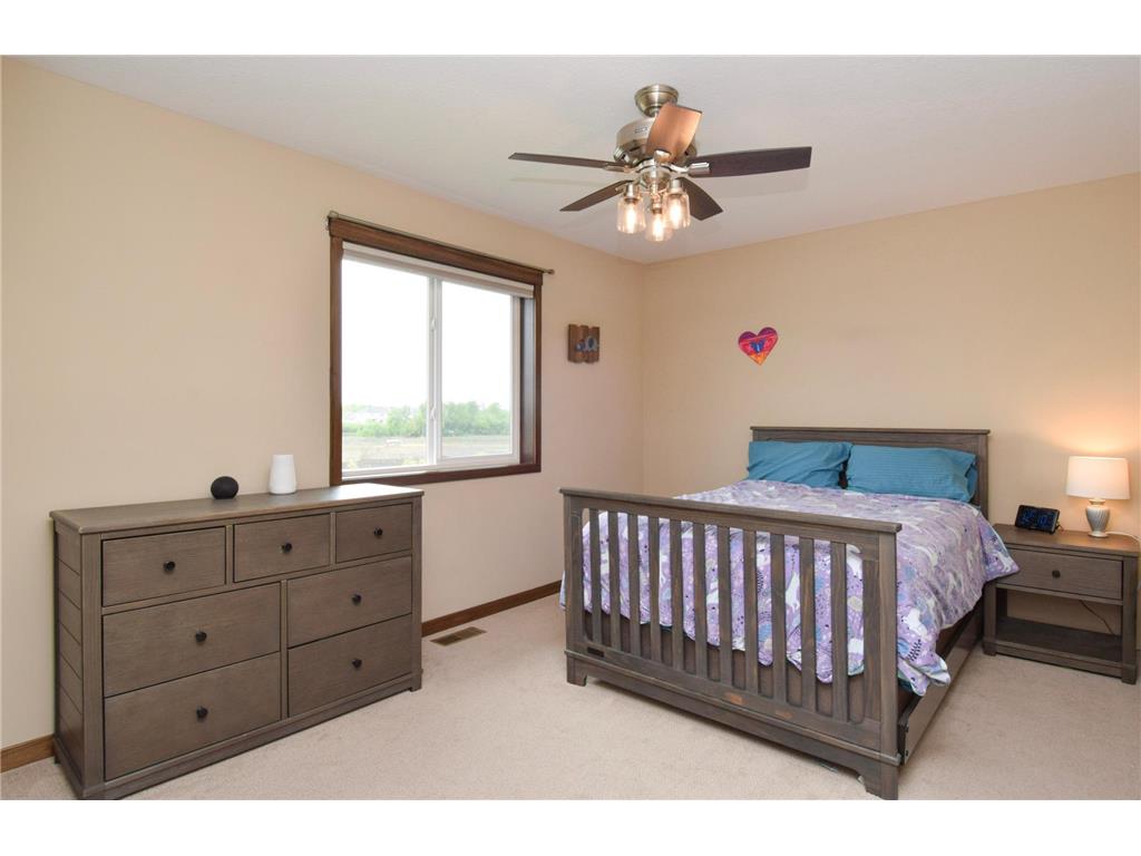 4930 130th Court NE Blaine MN 55449 7090496 image28