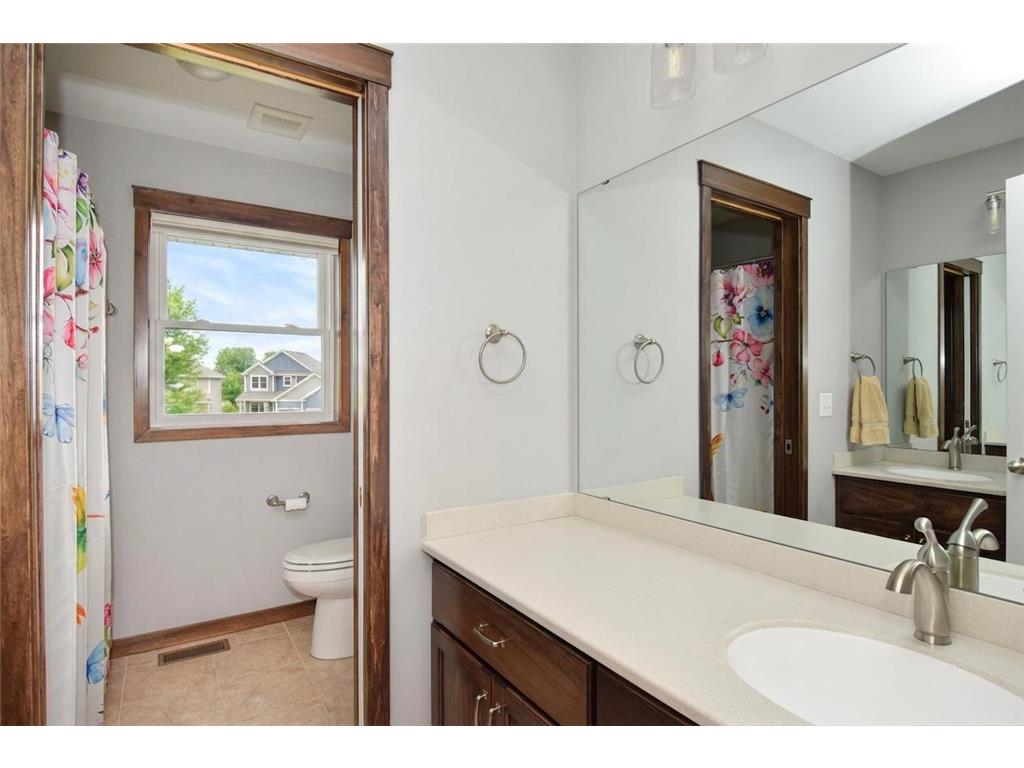 4930 130th Court NE Blaine MN 55449 7090496 image29