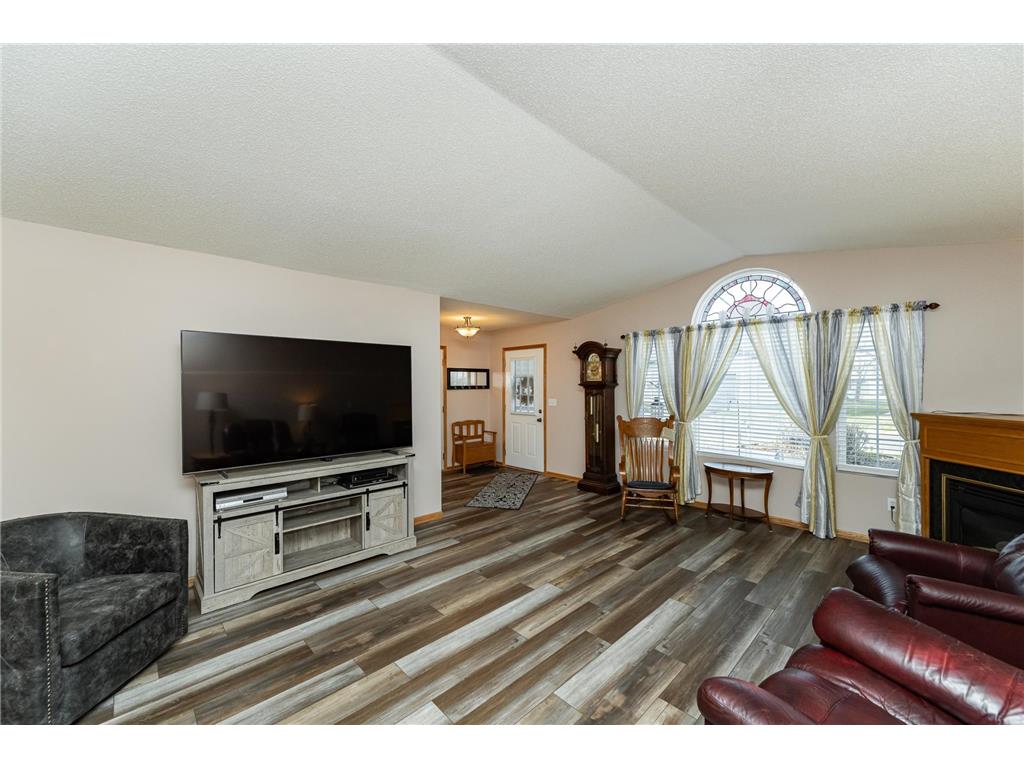 4930 32nd Avenue NW Rochester MN 55901 6814778 image8