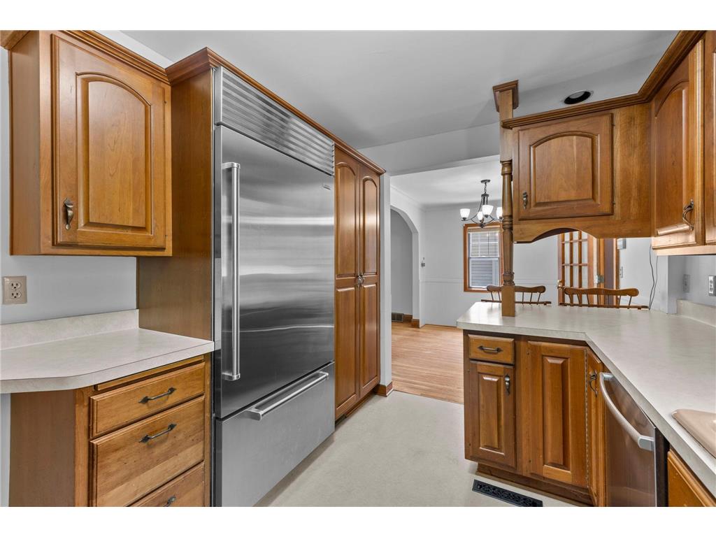 4930 39th Avenue S Minneapolis MN 55417 7056299 image10
