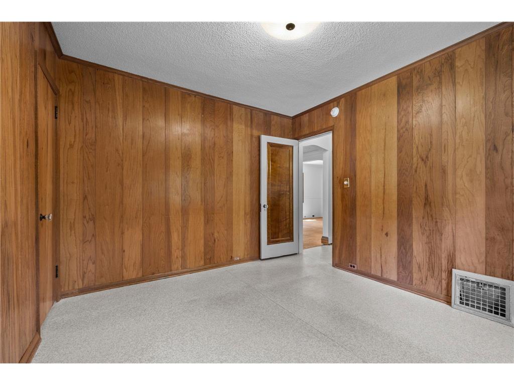 4930 39th Avenue S Minneapolis MN 55417 7056299 image18