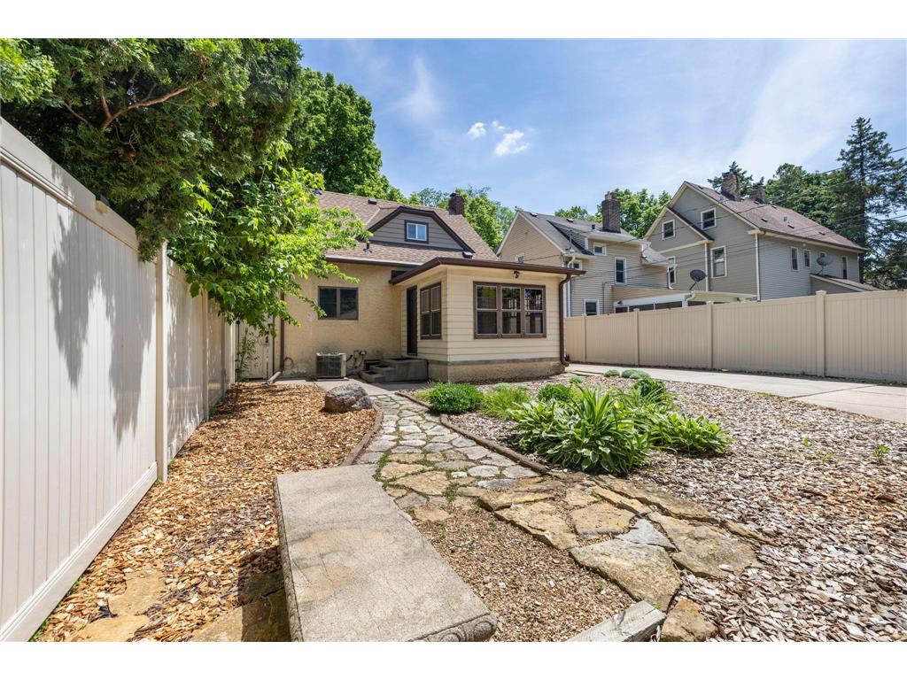 4930 39th Avenue S Minneapolis MN 55417 7056299 image33