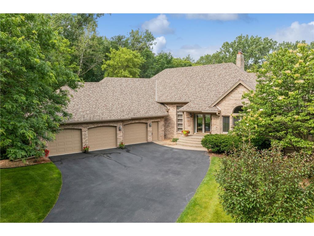 4932 Woodhurst Lane, MN, 55345 MLS 6552070 Edina Realty