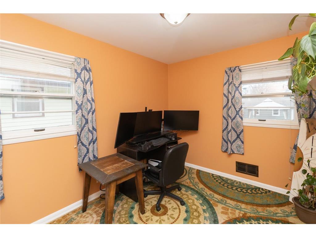 4934 Sheridan Avenue N Minneapolis MN 55430 7026604 image20