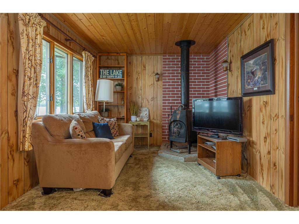 4935 Mae Bill Drive NE Longville MN 56655 - Woman 7083680 image19