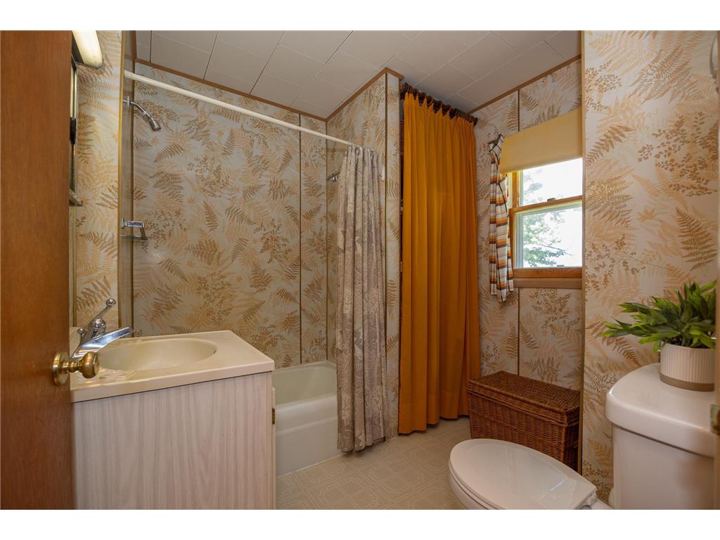 4935 Mae Bill Drive NE Longville MN 56655 - Woman 7083680 image22