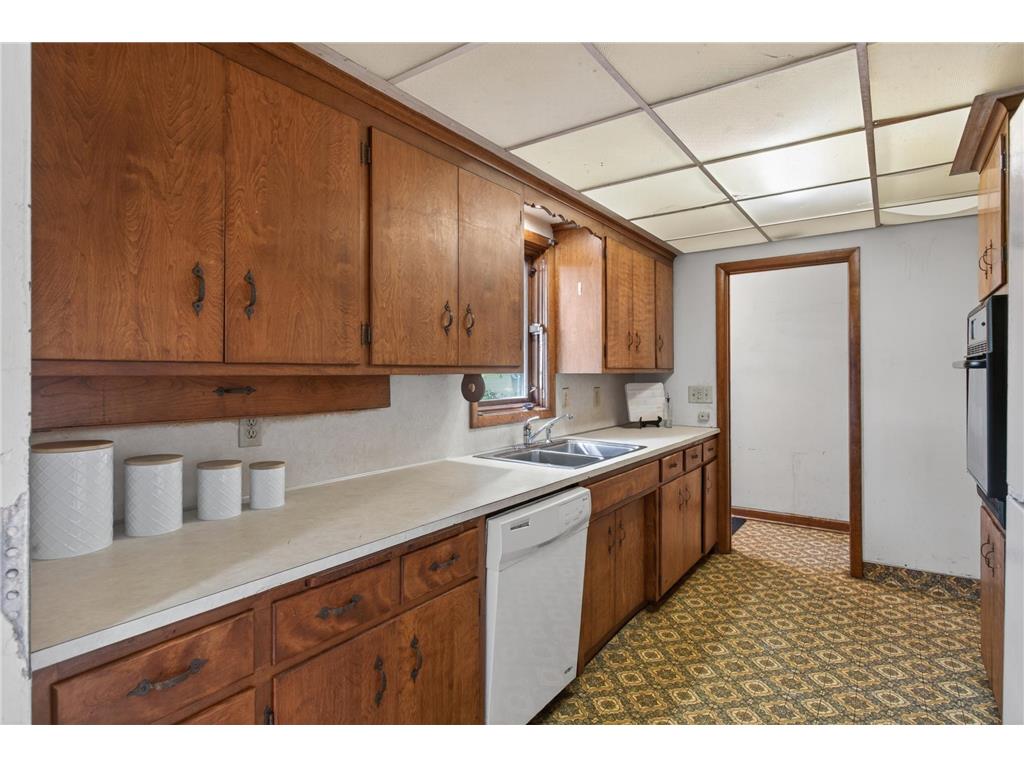 4935 Russell Avenue N Minneapolis MN 55430 7069301 image5