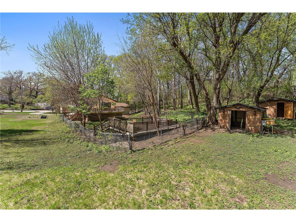 4935 Woodland Road Minnetonka MN 55345 7065352 image12