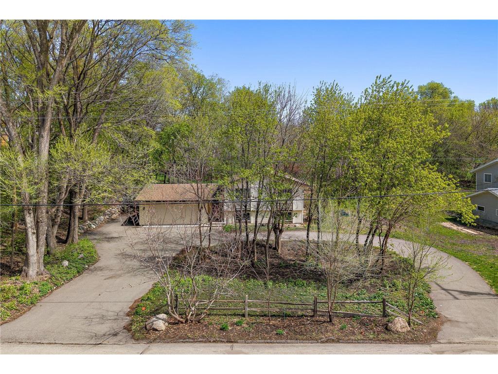 4935 Woodland Road Minnetonka MN 55345 7065352 image17