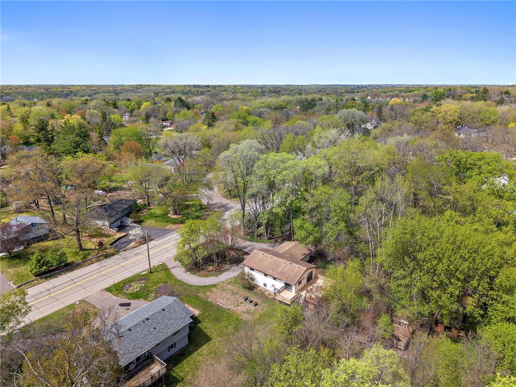 4935 Woodland Road Minnetonka MN 55345 7065352 image18