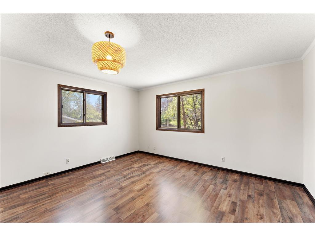 4935 Woodland Road Minnetonka MN 55345 7065352 image29