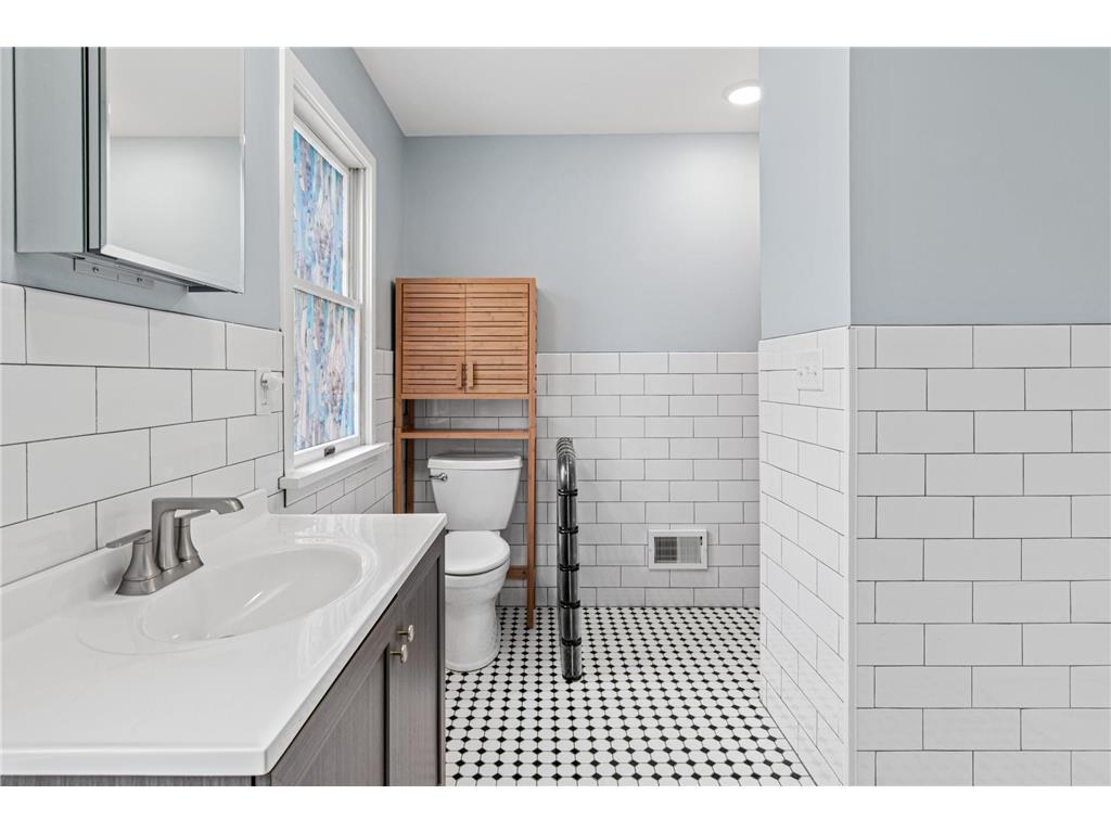 4936 Abbott Avenue N Brooklyn Center MN 55429 7074489 image15