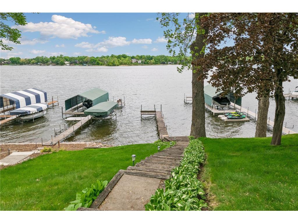 4936 Edgewater Drive Mound MN 55364 - Lake Minnetonka 7030948 image2