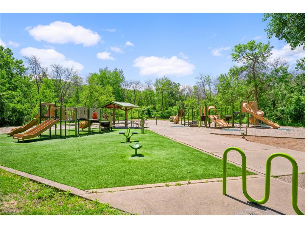 4940 Underwood Lane N #4940G Plymouth MN 55442 7027777 image34