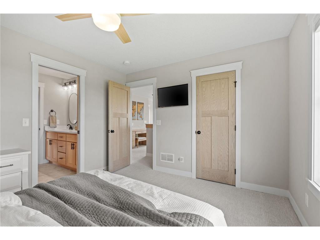4942 130th Court NE Blaine MN 55449 7088918 image24