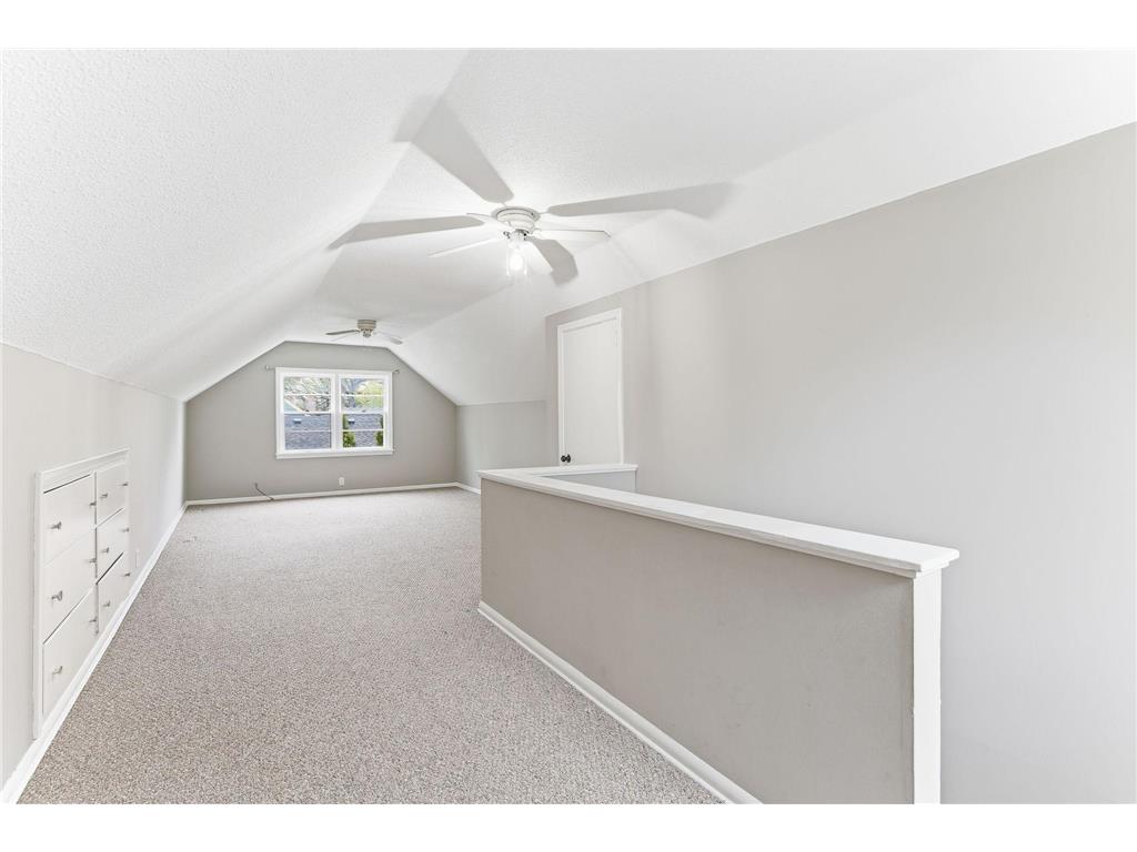 4942 Penn Avenue N Minneapolis MN 55430 7035079 image11