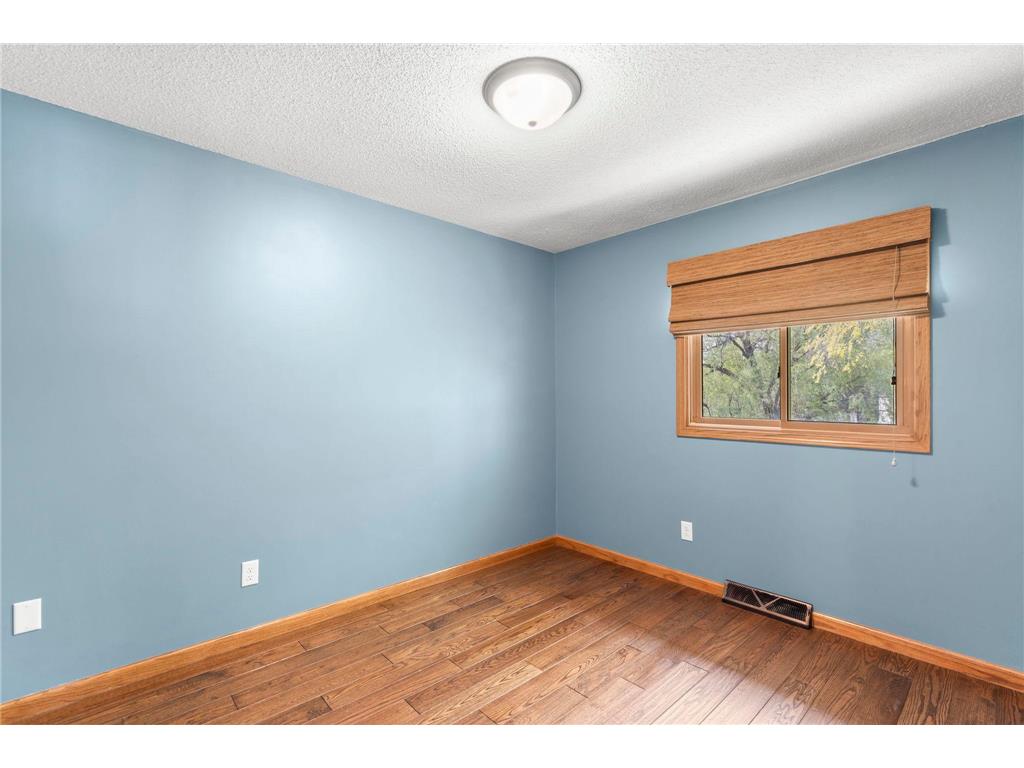 4942 W 143rd Street Savage MN 55378 7082065 image13