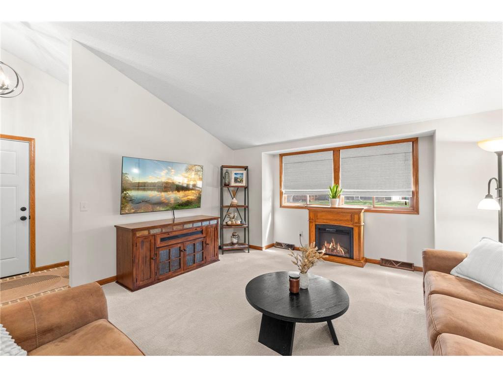 4942 W 143rd Street Savage MN 55378 7082065 image6