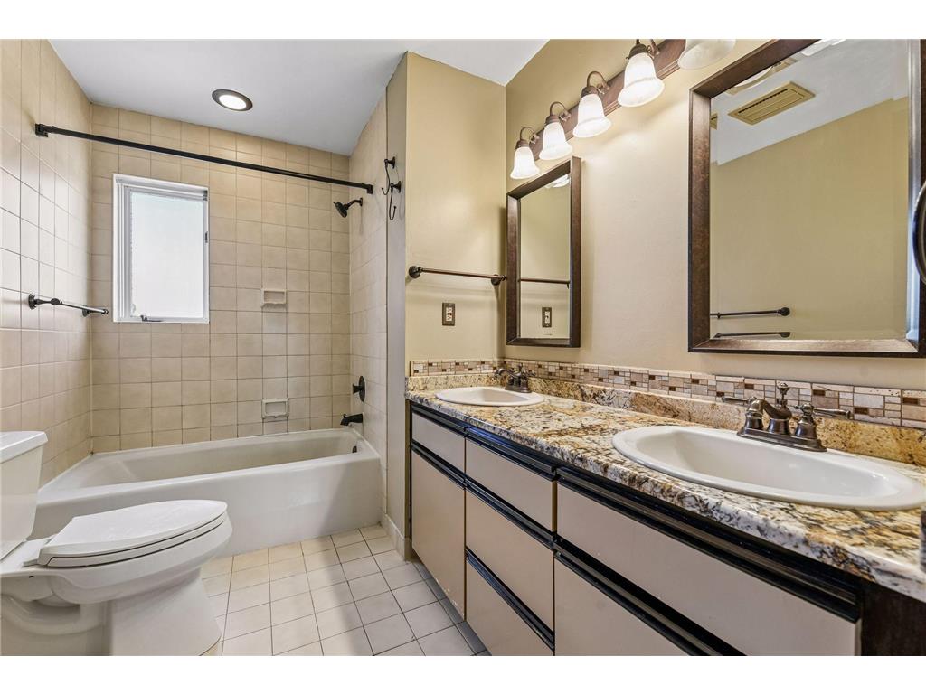 4943 Bayswater Road Minnetonka MN 55345 7050169 image30