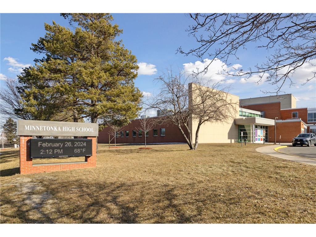 4943 Bayswater Road Minnetonka MN 55345 7050169 image49
