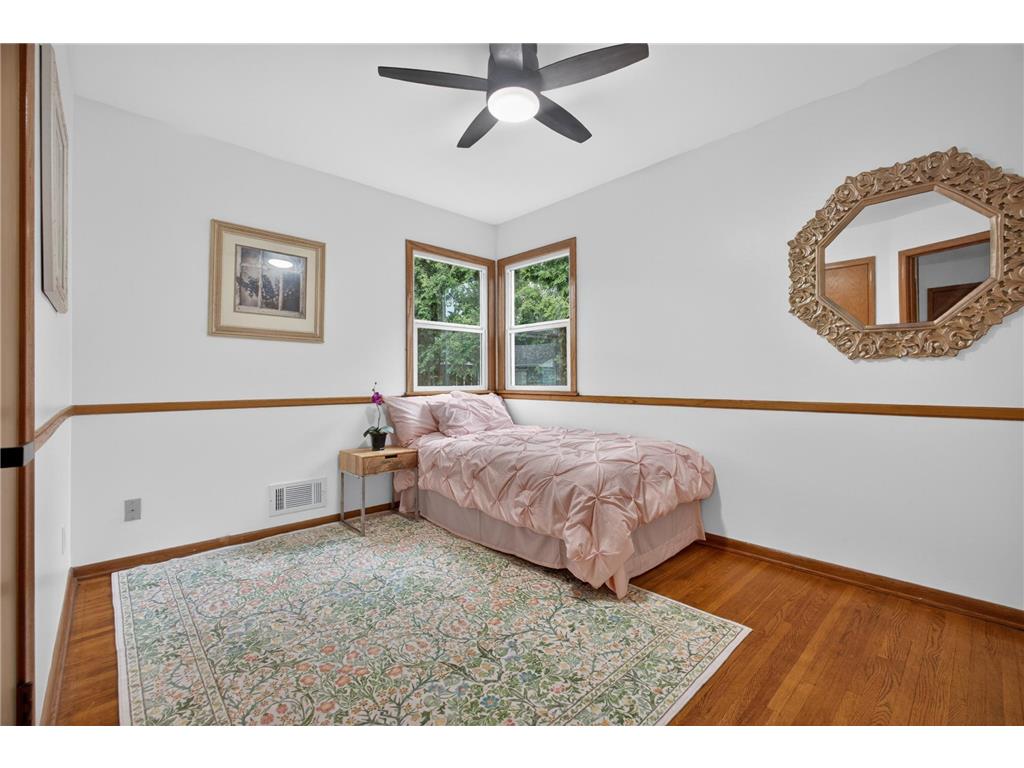 4943 Washington Street NE Columbia Heights MN 55421 7085018 image12