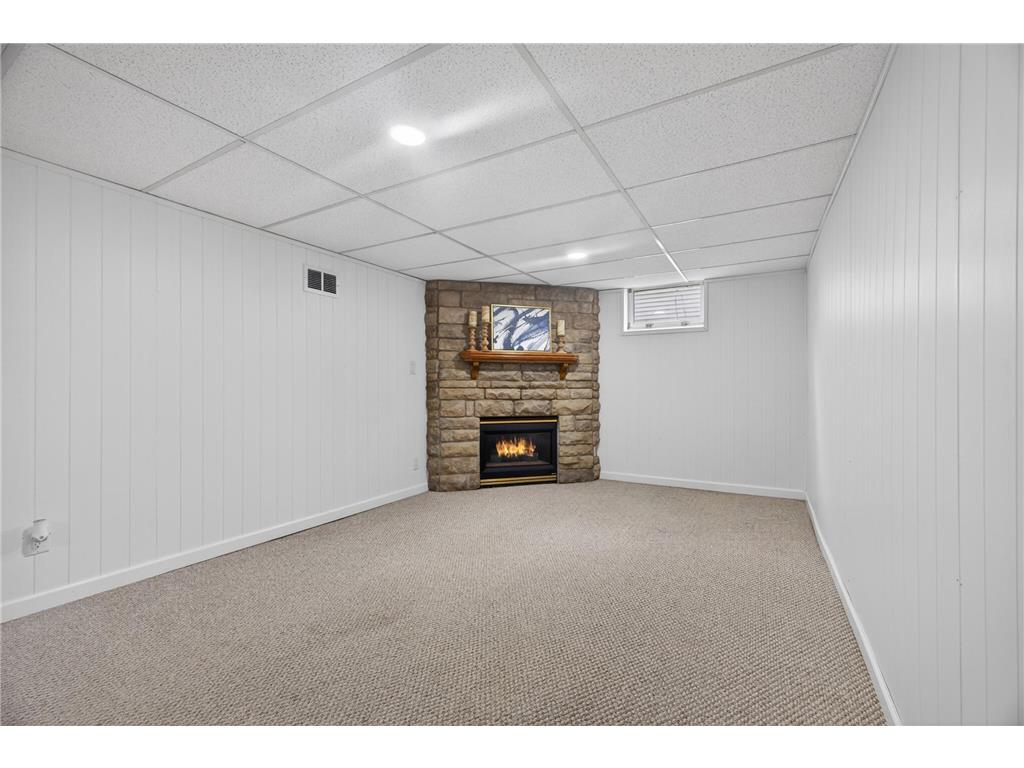 4943 Washington Street NE Columbia Heights MN 55421 7085018 image17