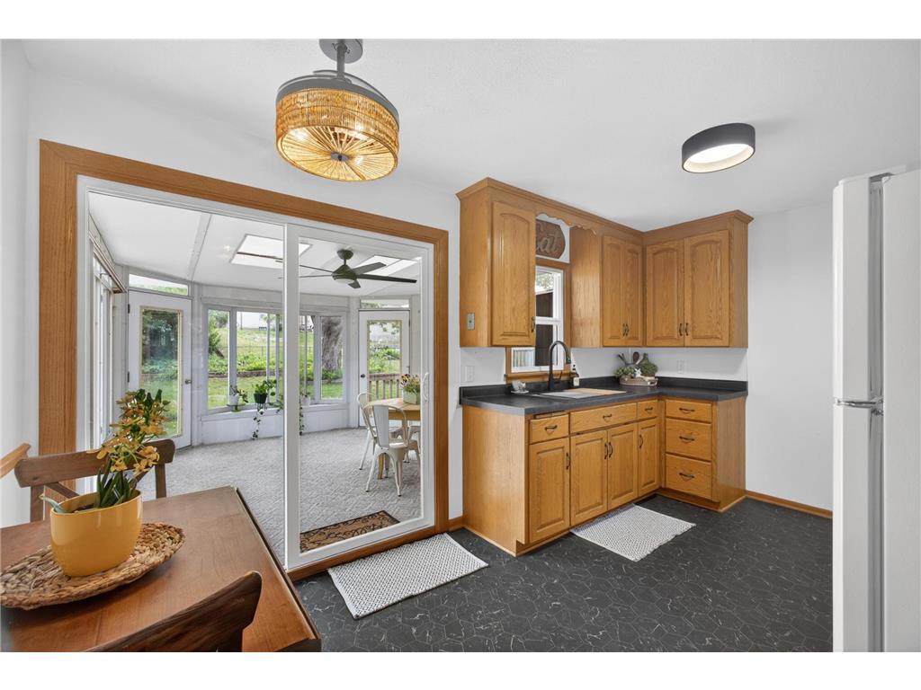 4943 Washington Street NE Columbia Heights MN 55421 7085018 image3