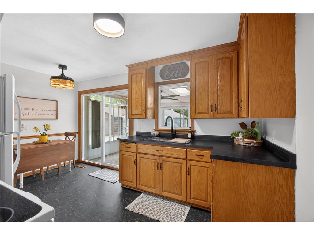 4943 Washington Street NE Columbia Heights MN 55421 7085018 image7