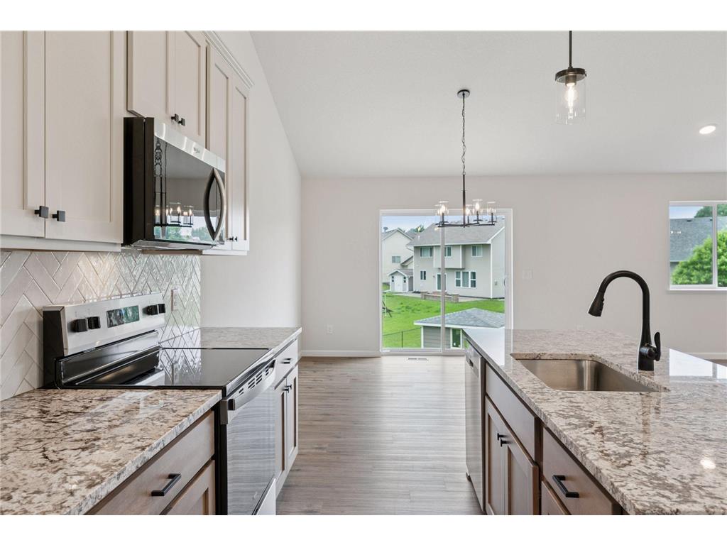 4944 River Oaks Road Rockford MN 55373 7021821 image12