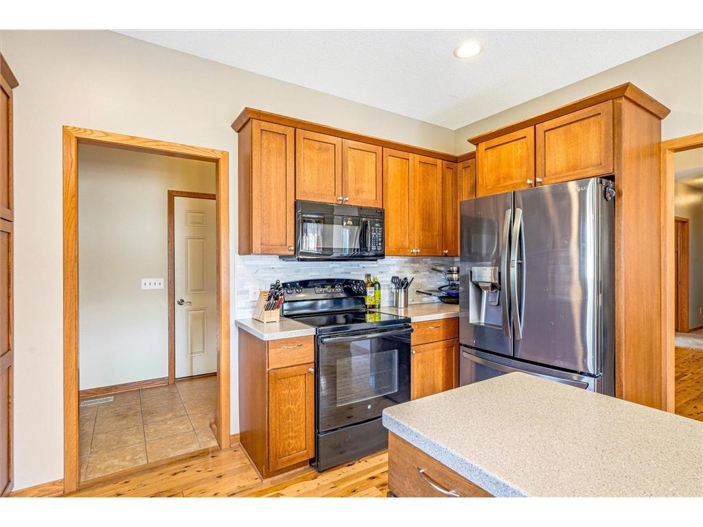 4945 382nd Drive North Branch MN 55056 7015459 image11