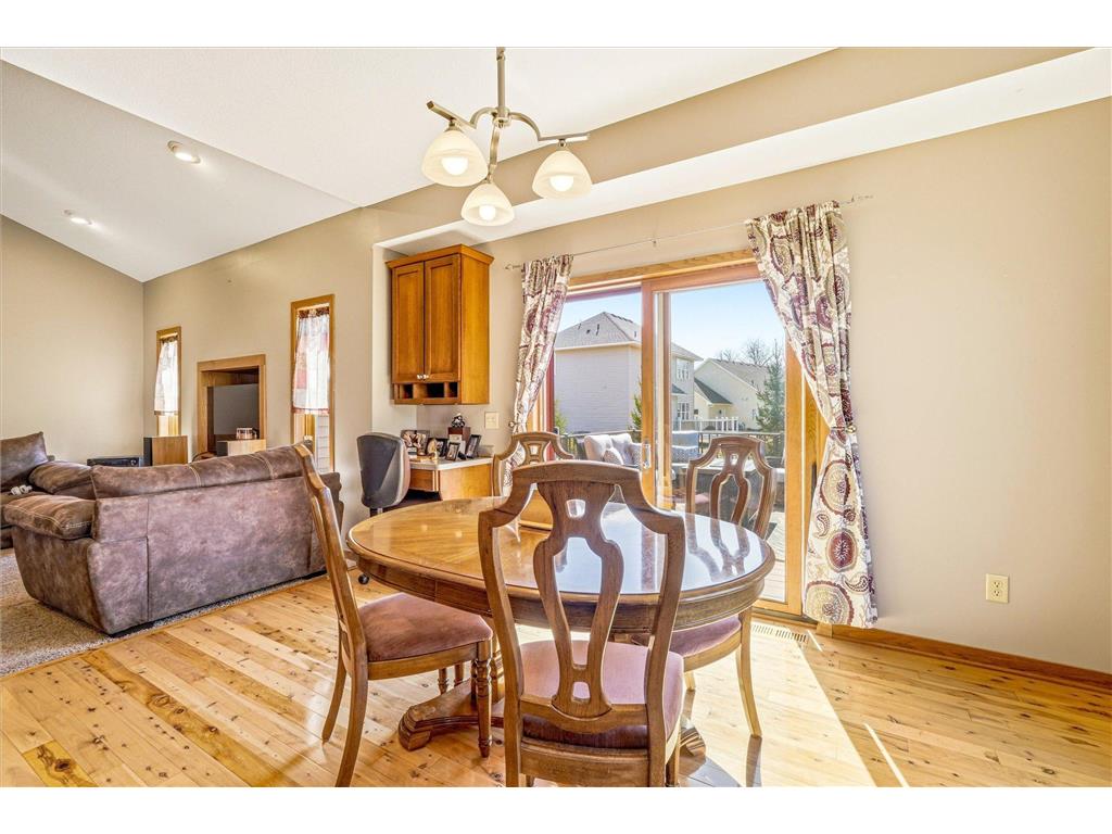 4945 382nd Drive North Branch MN 55056 7015459 image15