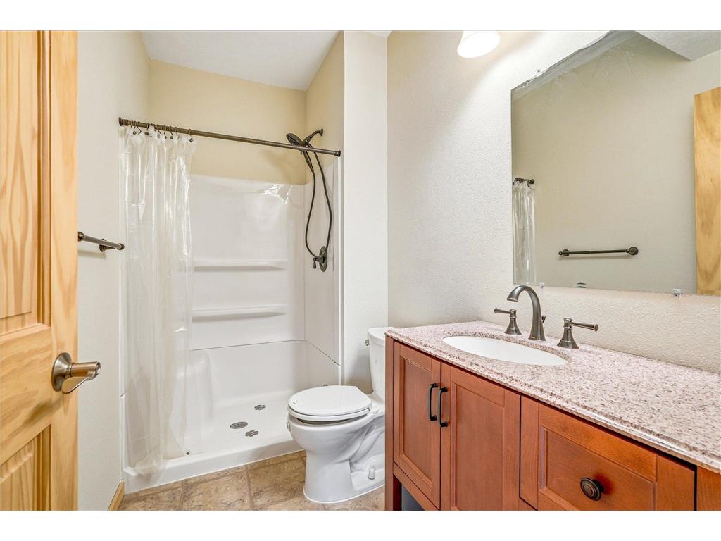4945 382nd Drive North Branch MN 55056 7015459 image32