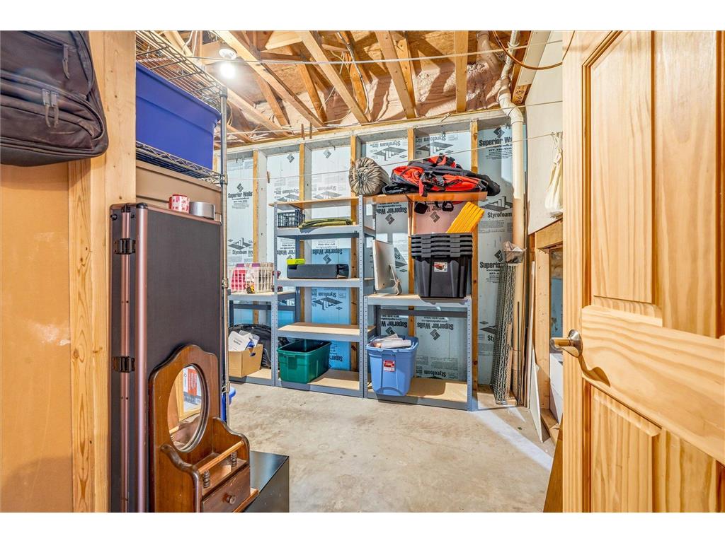 4945 382nd Drive North Branch MN 55056 7015459 image34