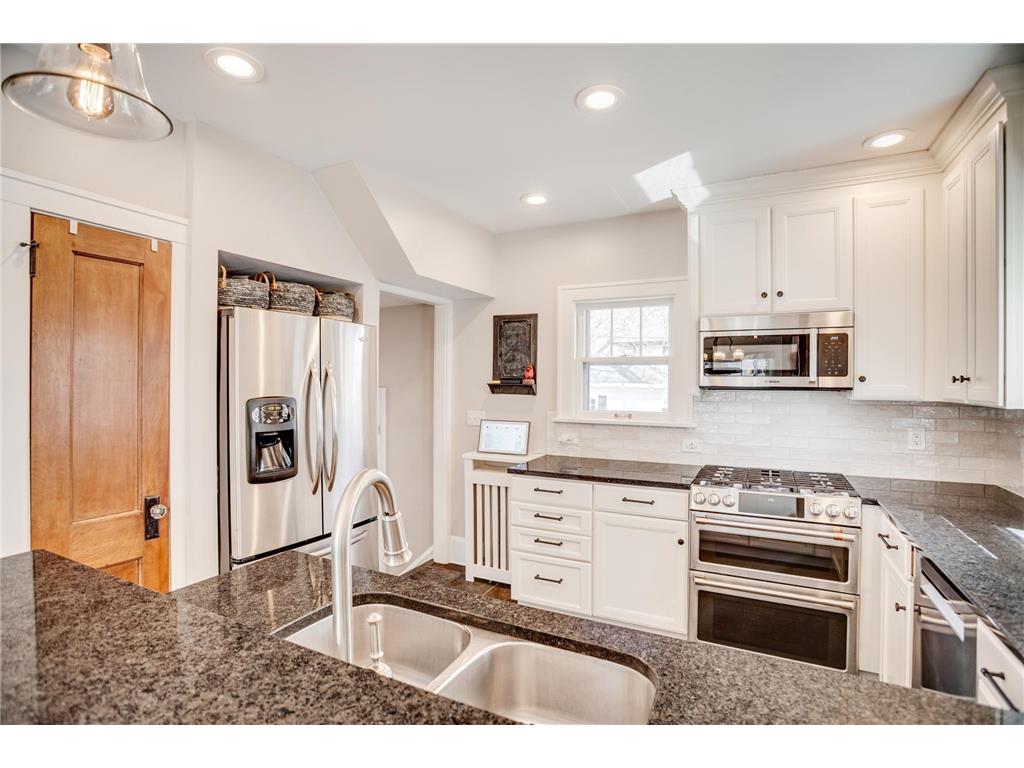 4945 Bryant Avenue S Minneapolis MN 55419 7044230 image23
