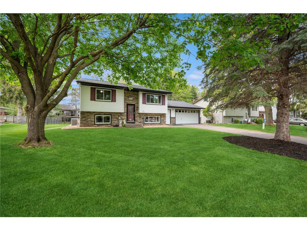 4945 Woodcrest Road, White Bear Lake, MN, 55110 MLS 6373064 Edina