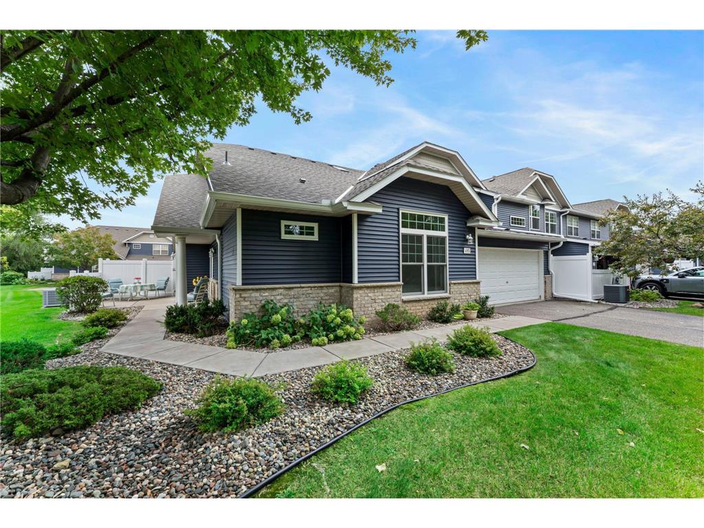 495 Hickory Lane N Oakdale MN 55128 6763646 image1