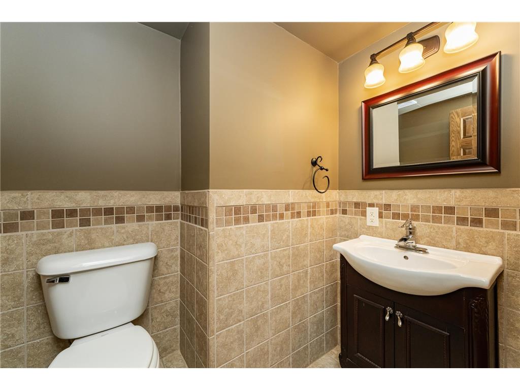 495 Oakview Drive Claremont MN 55924 6800366 image35