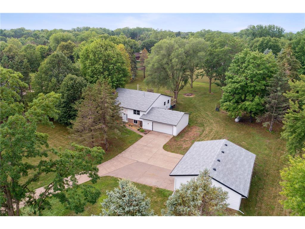 495 Park Lane Hudson WI 54016 6400955 image1