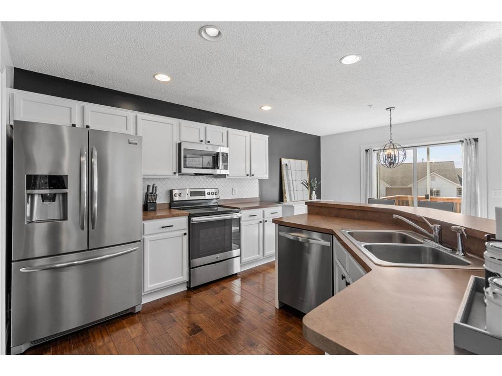 495 Pleasant Court Chaska MN 55318 7026000 image3