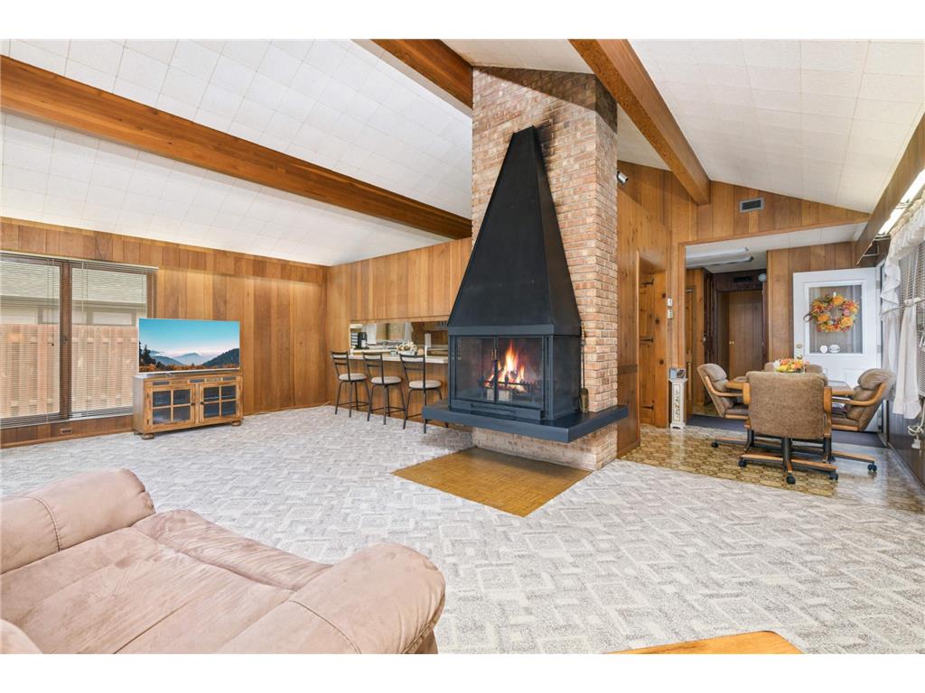 495 Wheelock Parkway W Saint Paul MN 55117 6437222 image1