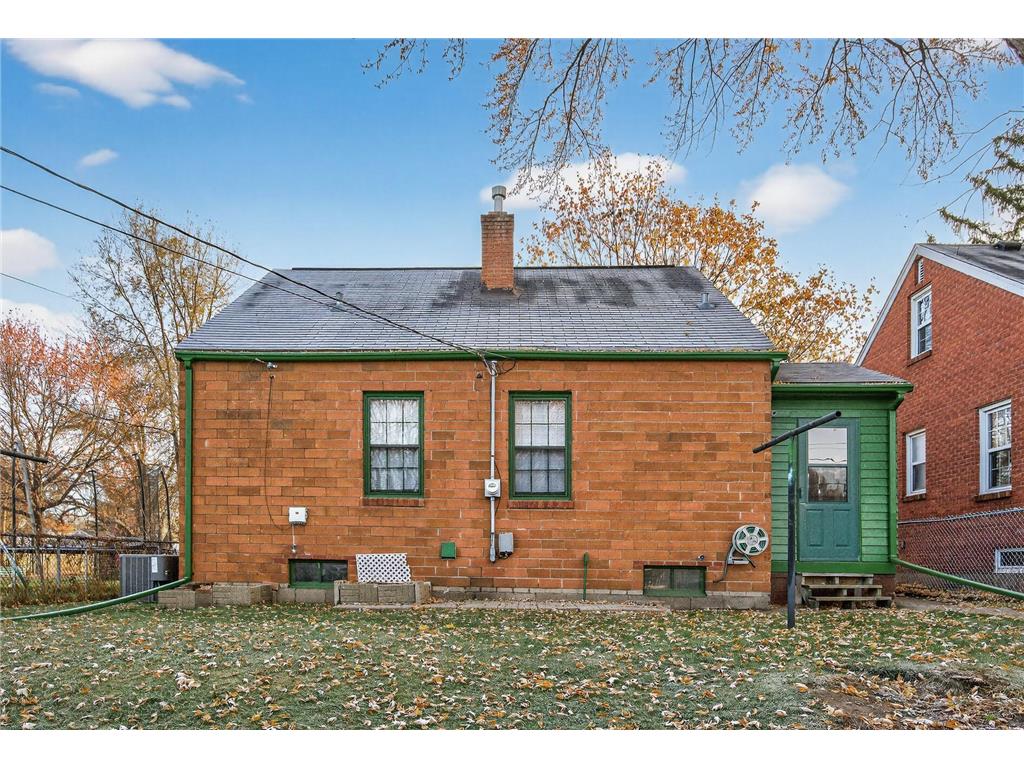 4950 5th Street NE Columbia Heights MN 55421 7002668 image12