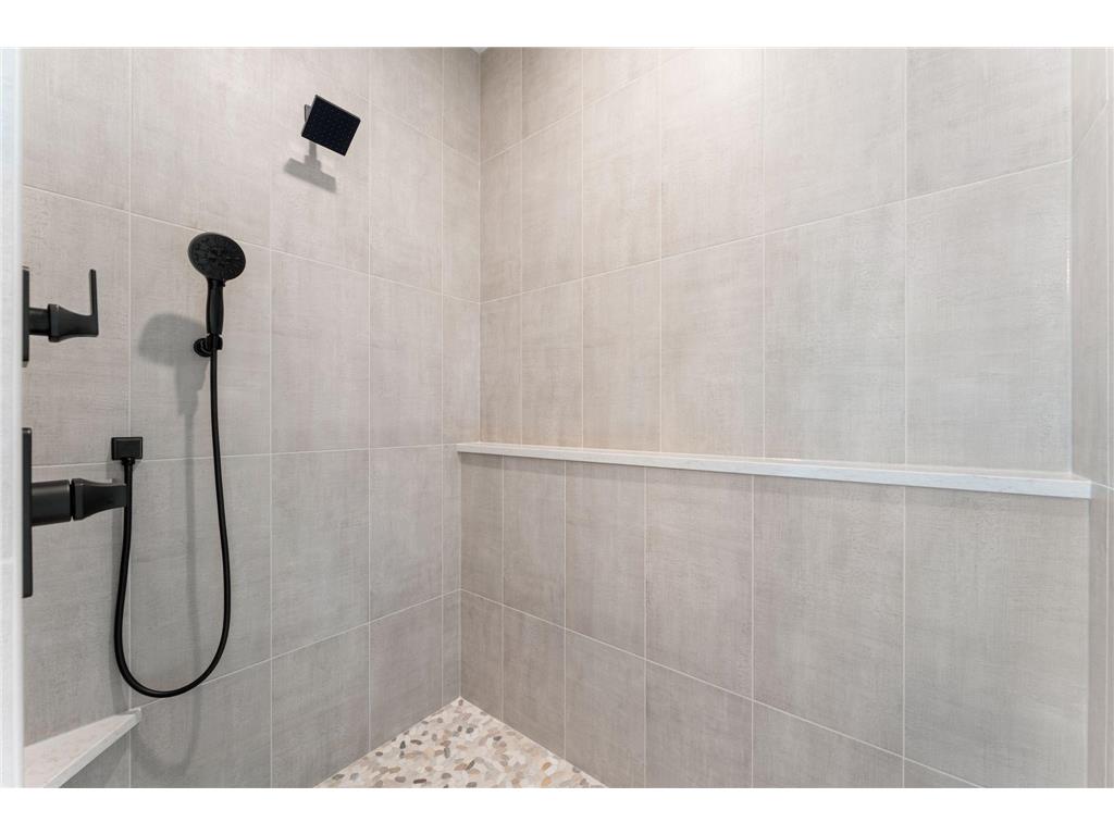 4950 Parkside Circle Eagan MN 55123 6815163 image15