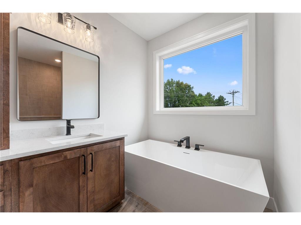 4950 Parkside Circle Eagan MN 55123 6815163 image16