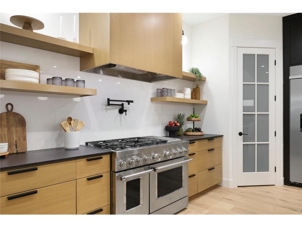 4951 Parkside Circle Eagan MN 55123 6794325 image35