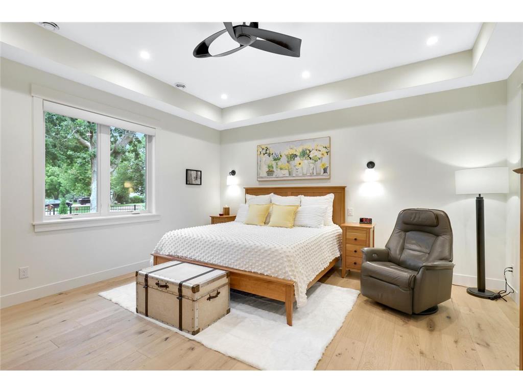 4951 Parkside Circle Eagan MN 55123 6794325 image49