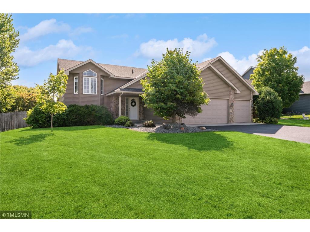 4954 Kagan Avenue NE Albertville MN 55301 6405614 image1