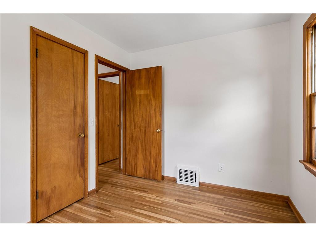 4954 Logan Avenue N Minneapolis MN 55430 7098214 image12